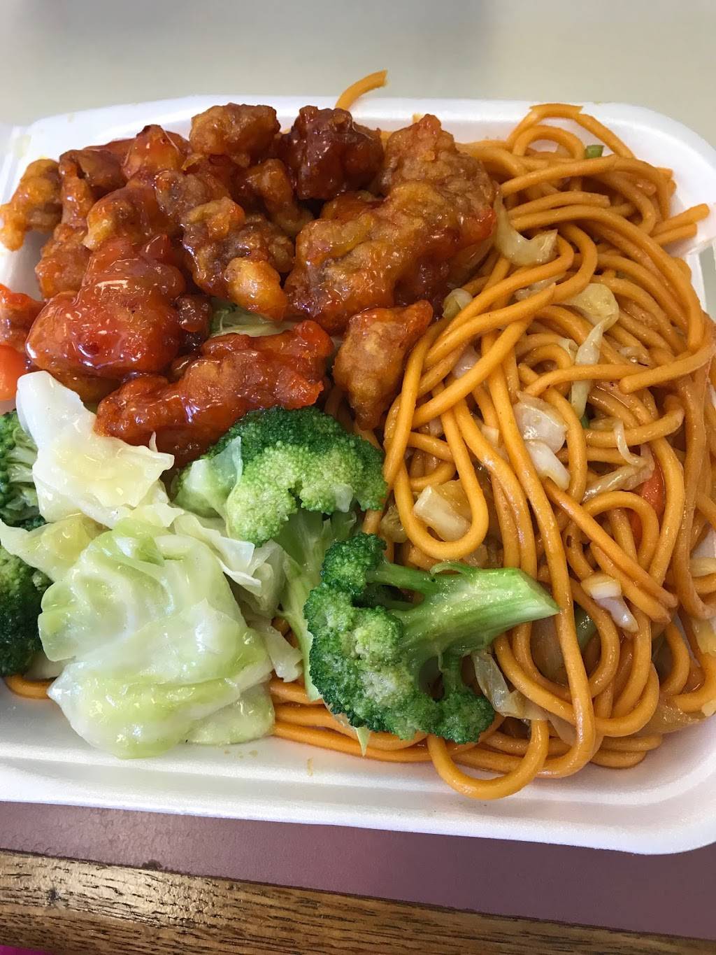 Royal Panda Chinese Food | restaurant | 8740 Base Line Rd, Rancho Cucamonga, CA 91701, USA | 9094660616 OR +1 909-466-0616