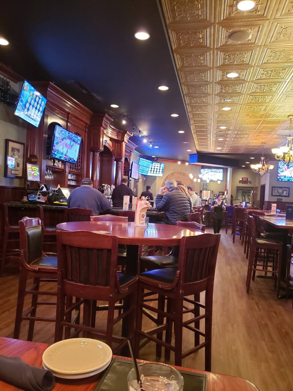 Johns Place | restaurant | 2945 Matthews Weddington Rd, Matthews, NC 28104, USA | 7048471560 OR +1 704-847-1560