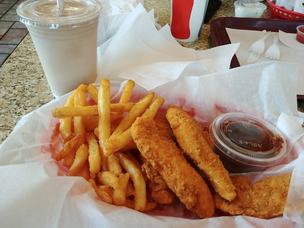 Big Deal Burgers & Custard | restaurant | 1440 S 84th St, West Allis, WI 53214, USA | 4147744000 OR +1 414-774-4000