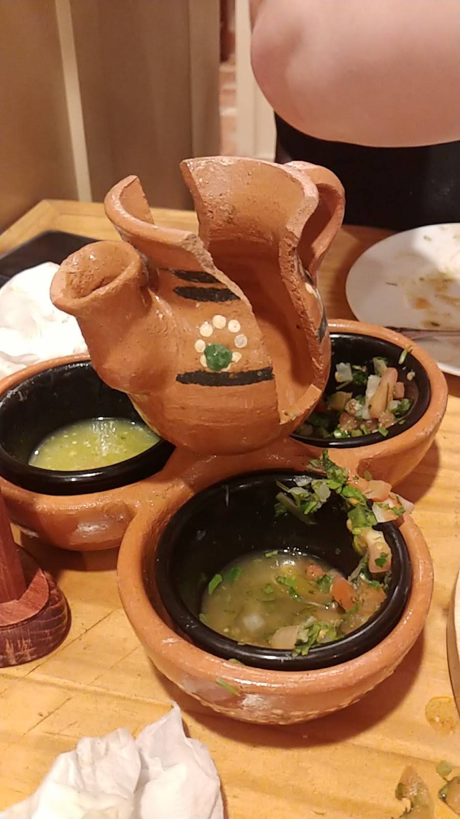 Las Marias Bar & Grill | restaurant | 1732 Fremont Blvd, Seaside, CA 93955, USA | 8317471877 OR +1 831-747-1877