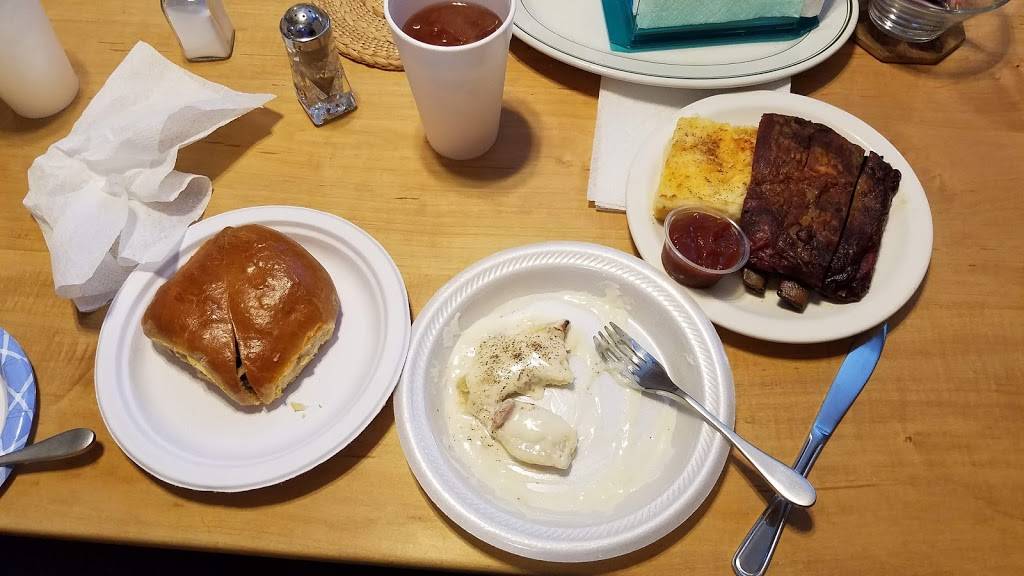 Lavons Bakery & BBQ | restaurant | 216 N Maple St, Buhler, KS 67522, USA | 6205432411 OR +1 620-543-2411