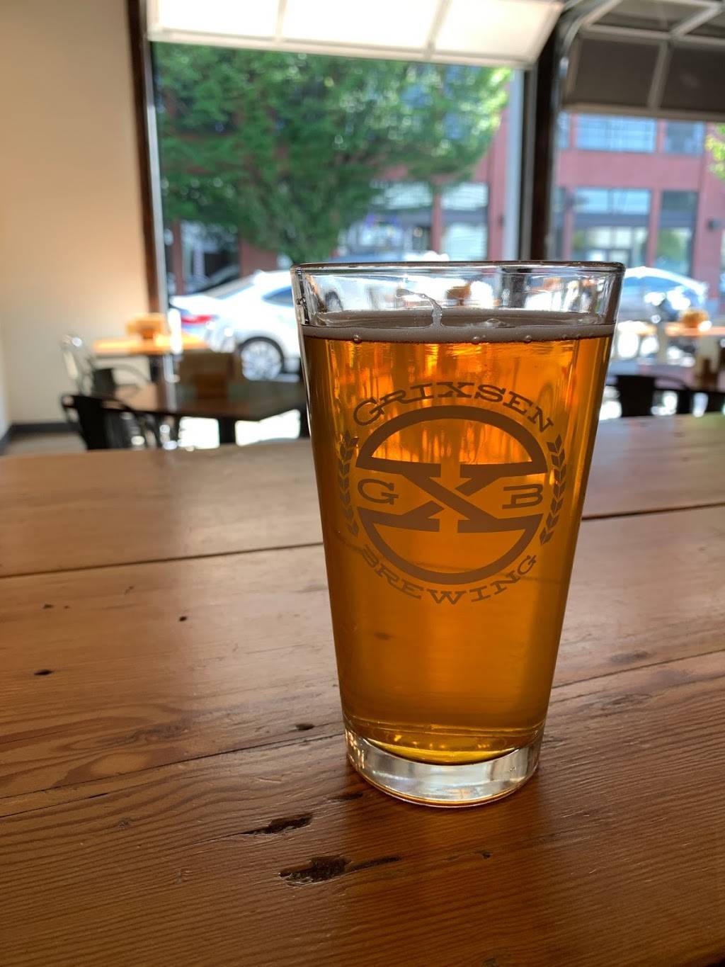 Grixsen Brewing Company | restaurant | 1001 SE Division St #2, Portland, OR 97202, USA | 9713473100 OR +1 971-347-3100
