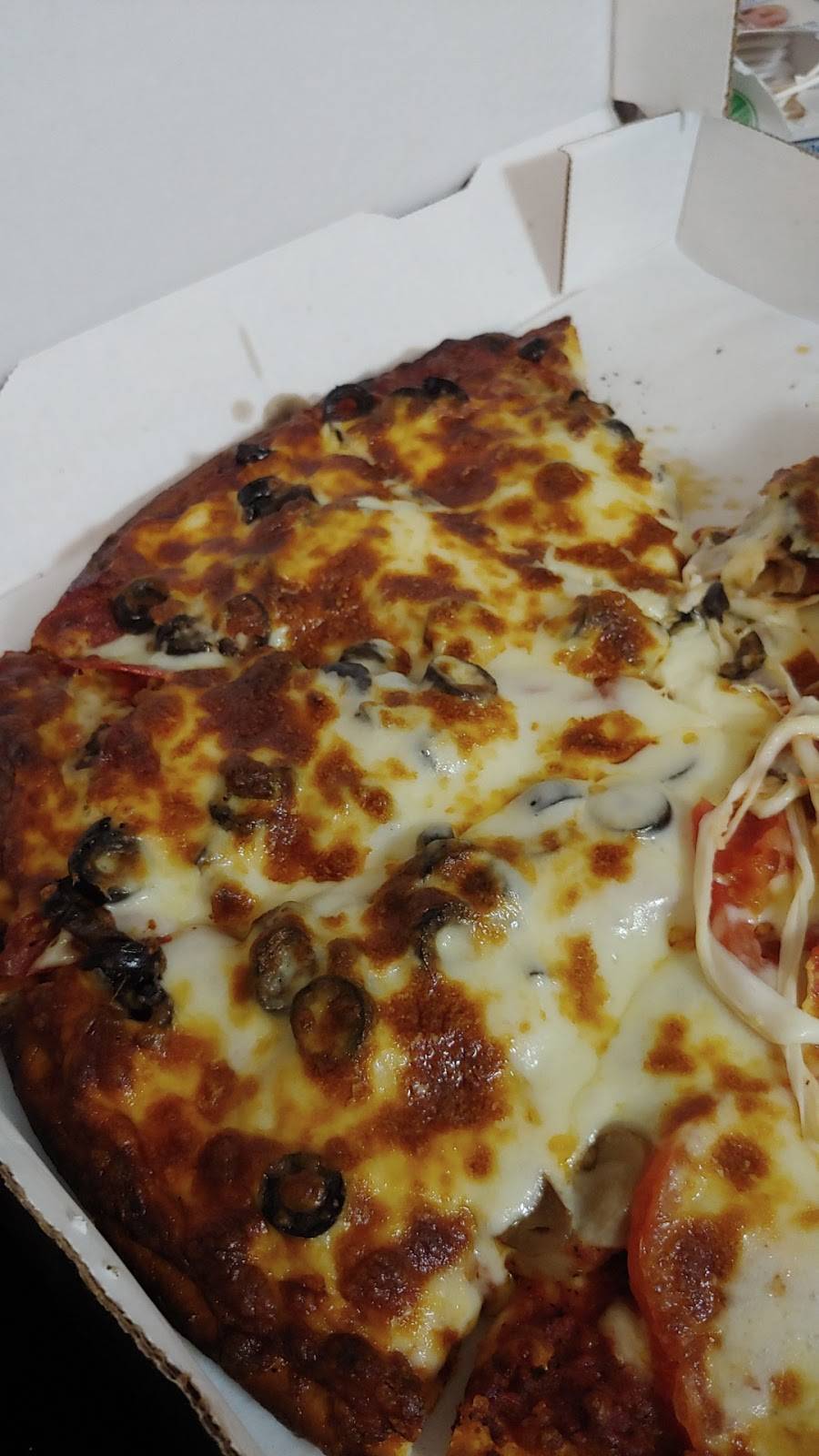 Half Time Pizza | restaurant | 7702 W Bancroft St, Toledo, OH 43617, USA | 4195172190 OR +1 419-517-2190