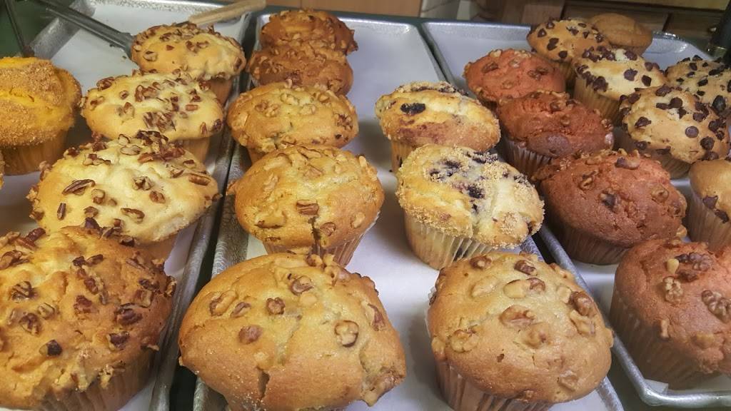 Geezers | restaurant | 12120 Telegraph Rd, Santa Fe Springs, CA 90670, USA | 5629463605 OR +1 562-946-3605