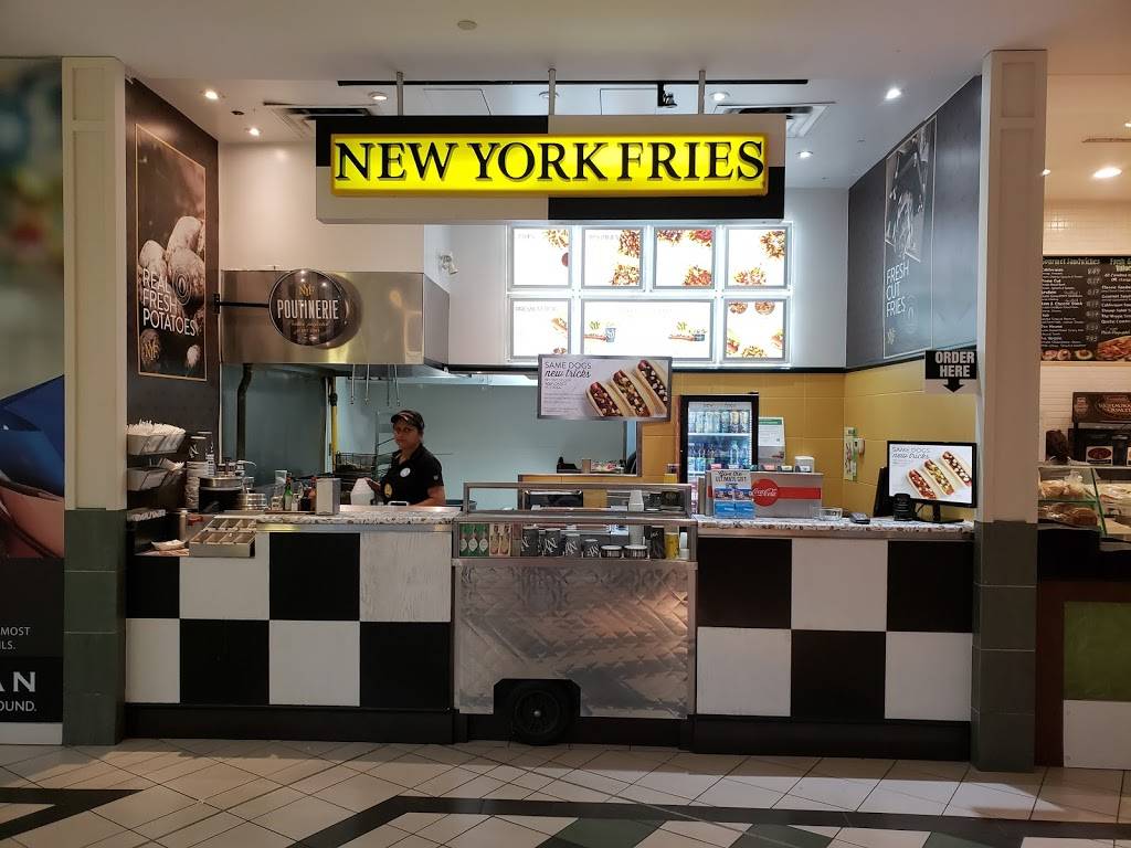 New York Fries - Oakville Place | restaurant | 240 Leighland Ave Unit FC8, Oakville, ON L6H 3H6, Canada | 9058428583 OR +1 905-842-8583