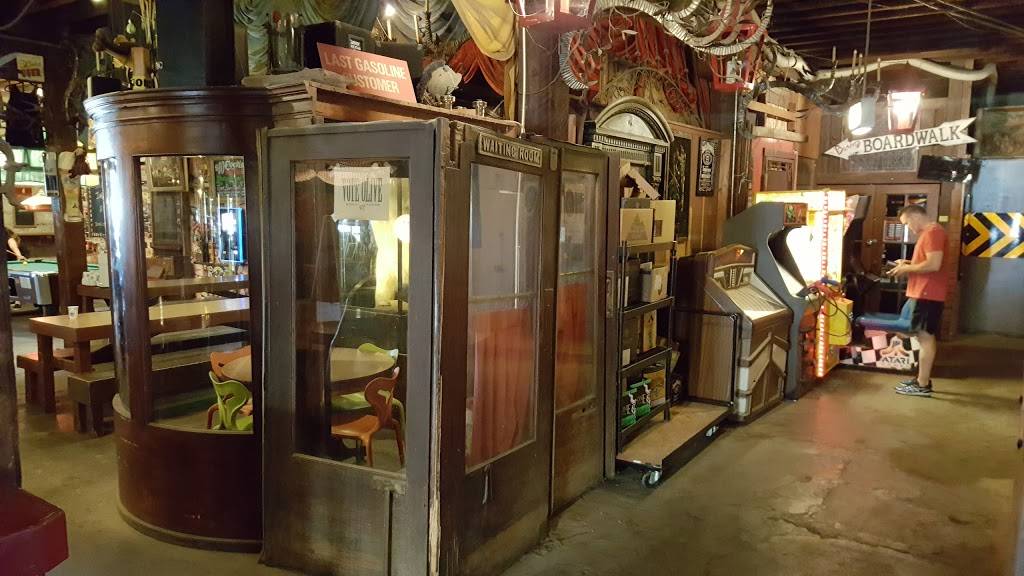 The Warehouse Cafe | restaurant | 5 Canyon Lake Dr, Port Costa, CA 94569, USA | 5107871827 OR +1 510-787-1827