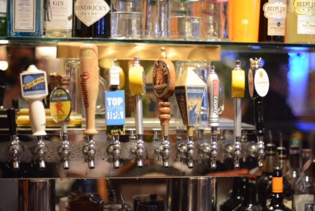 Christos On Alki | restaurant | 2508 Alki Ave SW, Seattle, WA 98116, USA | 2069232200 OR +1 206-923-2200