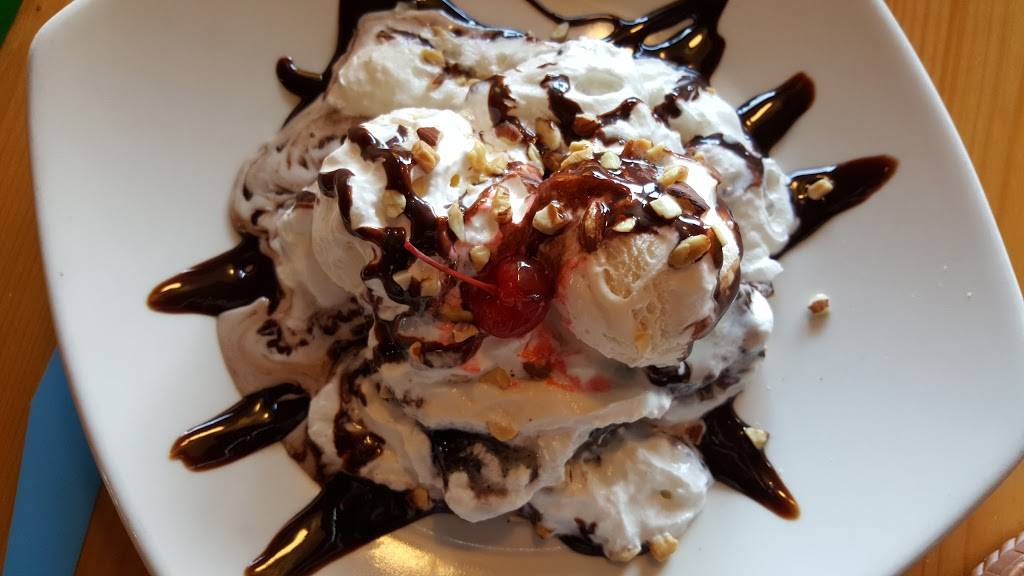 Islands Restaurant Roseville | restaurant | 1902 Taylor Rd, Roseville, CA 95661, USA | 9167725044 OR +1 916-772-5044