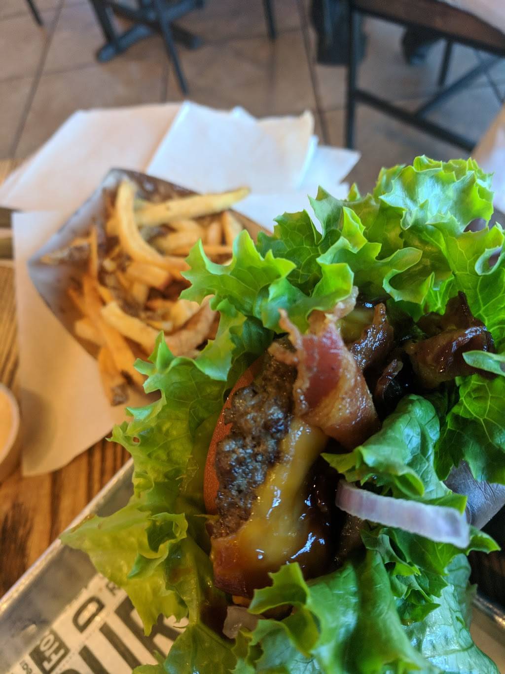 Cheeseburger Bobbys | restaurant | 125 Ernest W Barrett Pkwy NW, Marietta, GA 30066, USA | 7709199110 OR +1 770-919-9110