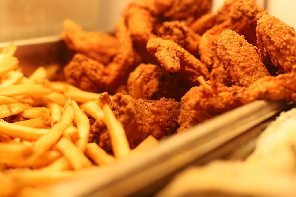 Lasalles Southern Kitchen and Bar | restaurant | 30 S Young St, Columbus, OH 43215, USA | 6148262003 OR +1 614-826-2003