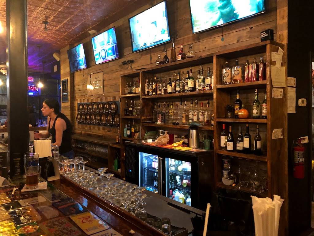 The Stout Snug | restaurant | 1190 Edgewood Ave S, Jacksonville, FL 32205, USA | 9042401574 OR +1 904-240-1574