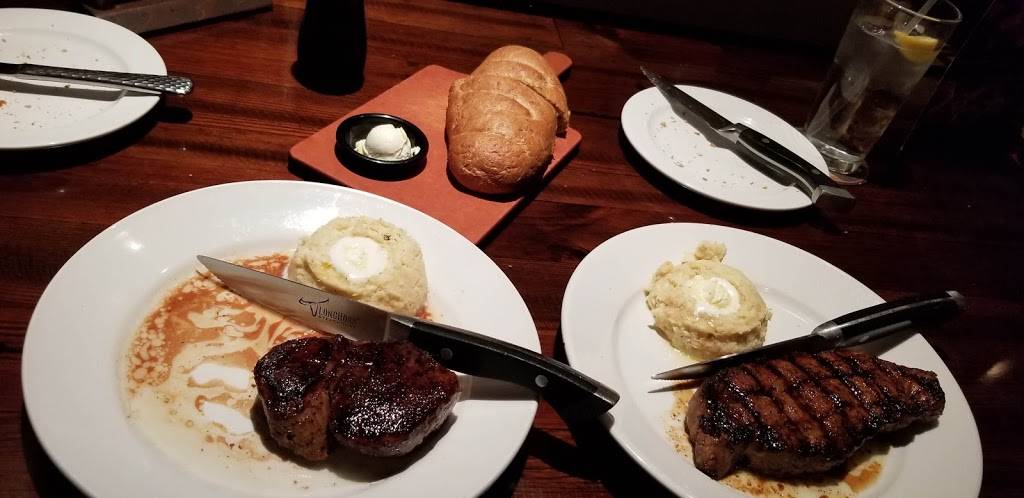 LongHorn Steakhouse | meal takeaway | 17211 Southpark Center, Strongsville, OH 44136, USA | 4402387917 OR +1 440-238-7917
