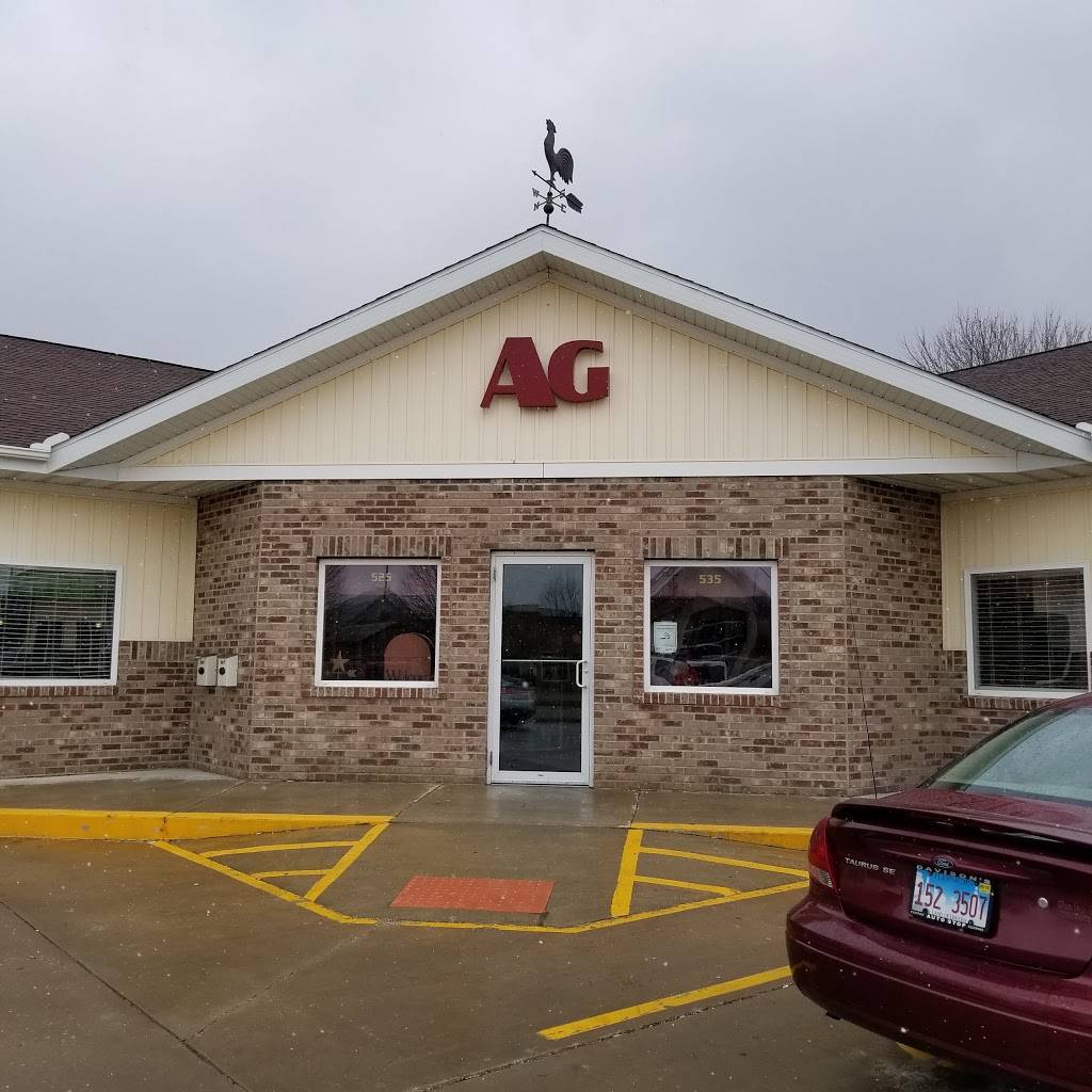 American Grille | restaurant | 525 S 5th Ave, Canton, IL 61520, USA | 3096473613 OR +1 309-647-3613