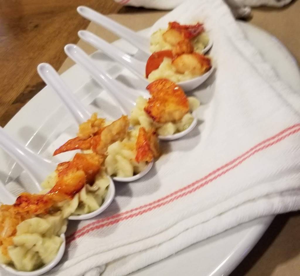 BJ Ryans Banc House | restaurant | 16 River St, Norwalk, CT 06850, USA | 2038537926 OR +1 203-853-7926