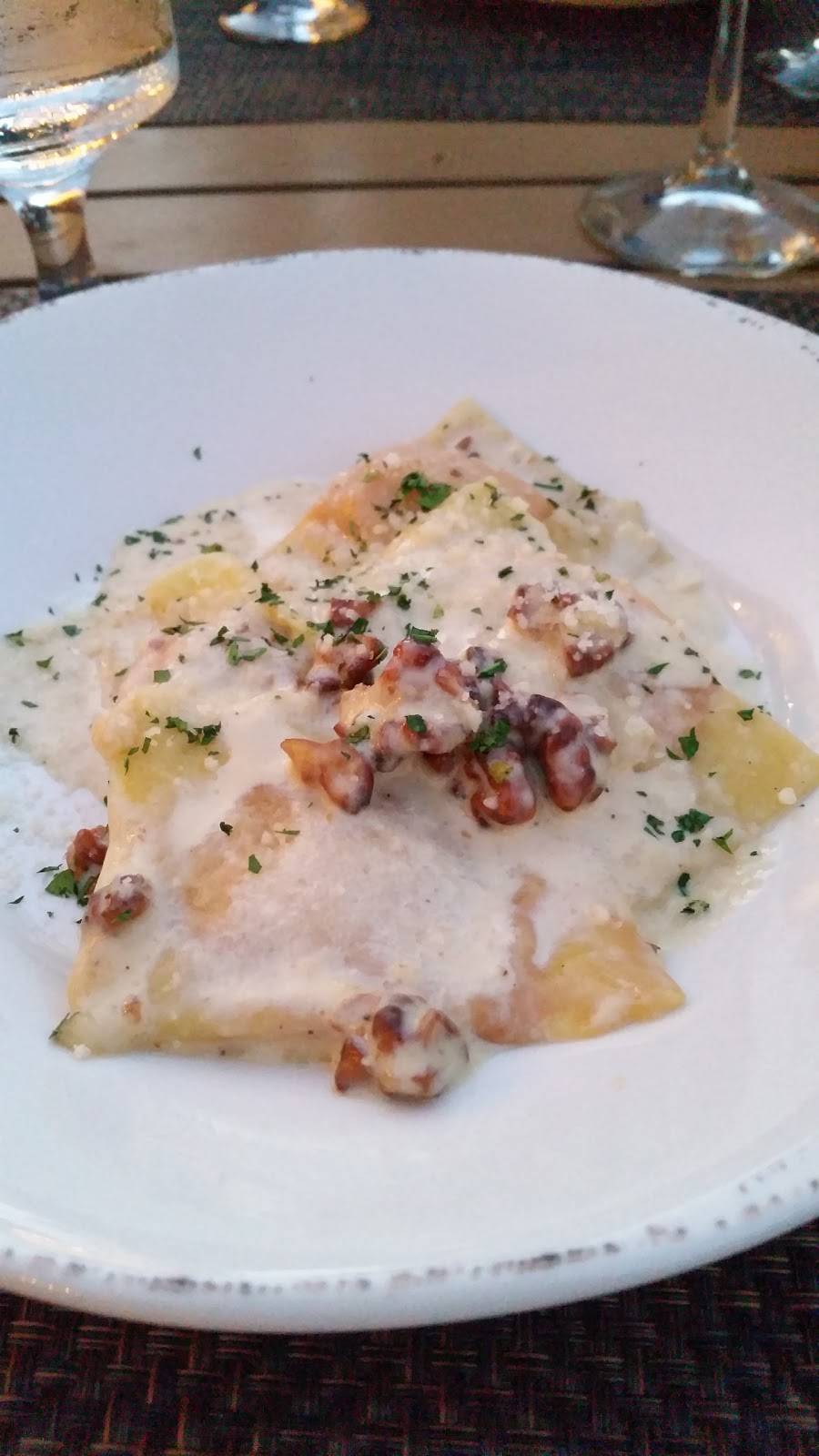 Longboards Bar & Grill | restaurant | 402 Poplar Valley Rd, Blairsden, CA 96103, USA | 5308361111 OR +1 530-836-1111