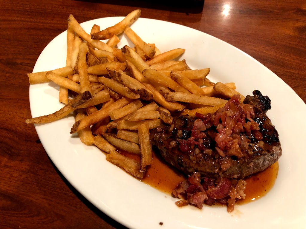 Ruby Tuesday | restaurant | 830 Main St, Presque Isle, ME 04769, USA | 2077642874 OR +1 207-764-2874