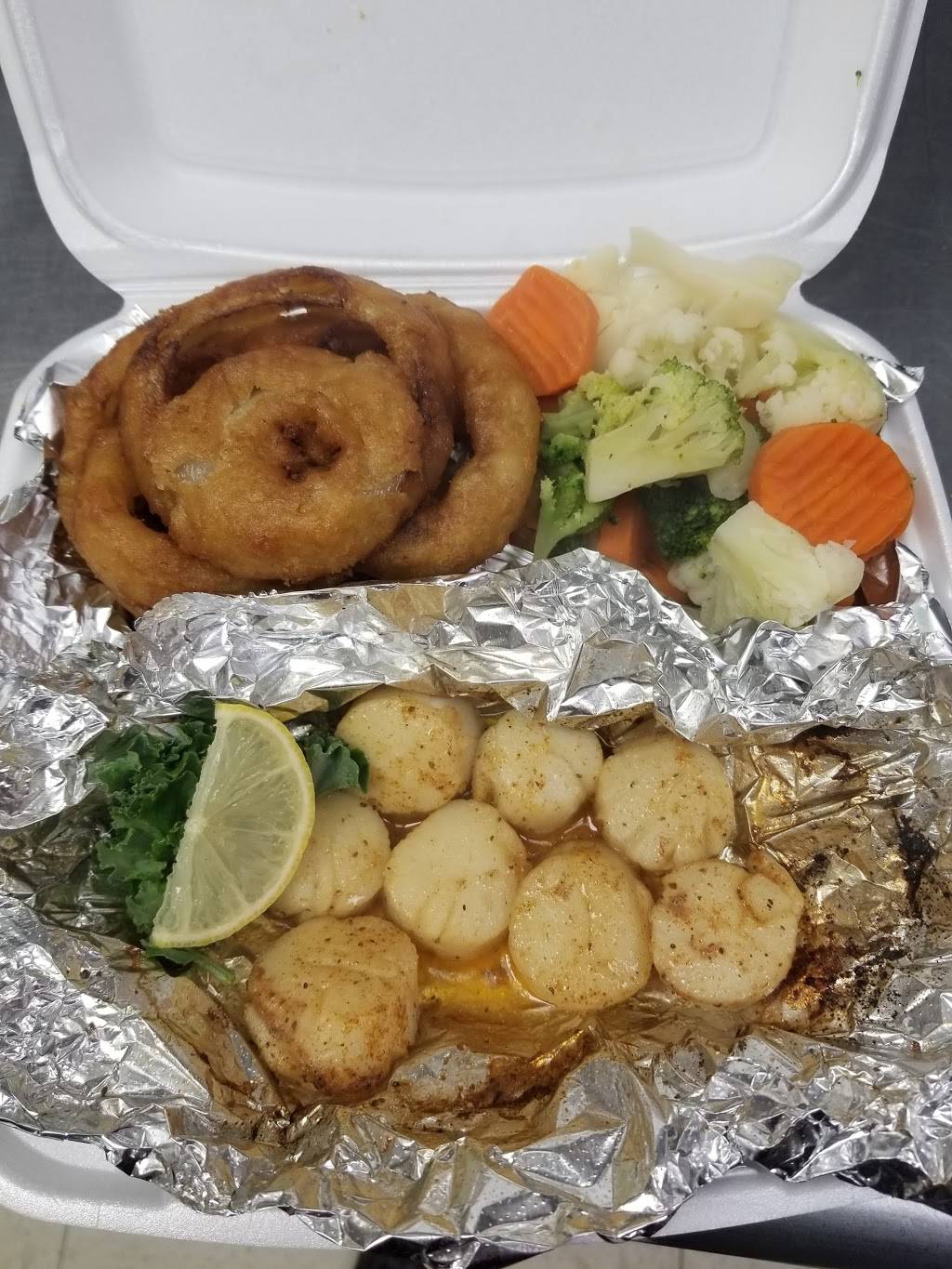 Watermans Pride Seafood | restaurant | 4088, 7692 Belair Rd, Baltimore, MD 21236, USA | 4106655555 OR +1 410-665-5555