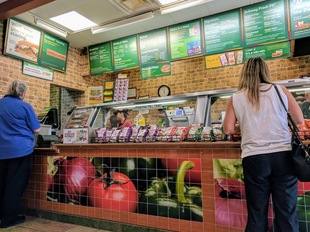 Subway Restaurants | restaurant | 19911 B Frederick Rd, Germantown, MD 20876, USA | 3019167782 OR +1 301-916-7782