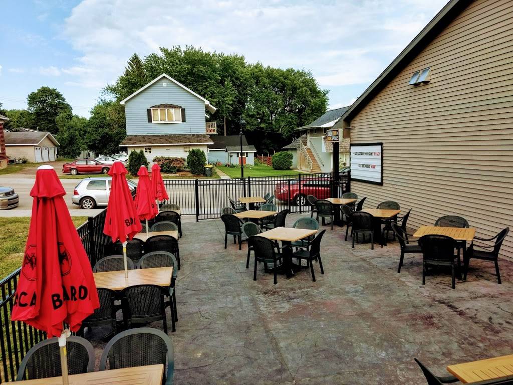 Schuggys American Grill & Taphouse | restaurant | 1055 Davis St, Hammond, WI 54015, USA | 7157962319 OR +1 715-796-2319