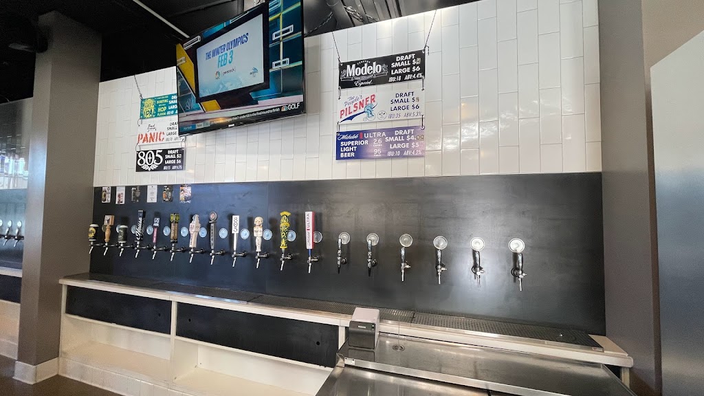 Vons Chicken - East Sacramento | restaurant | 6601 Folsom Blvd Suite 100, Sacramento, CA 95819, USA | 9162284670 OR +1 916-228-4670