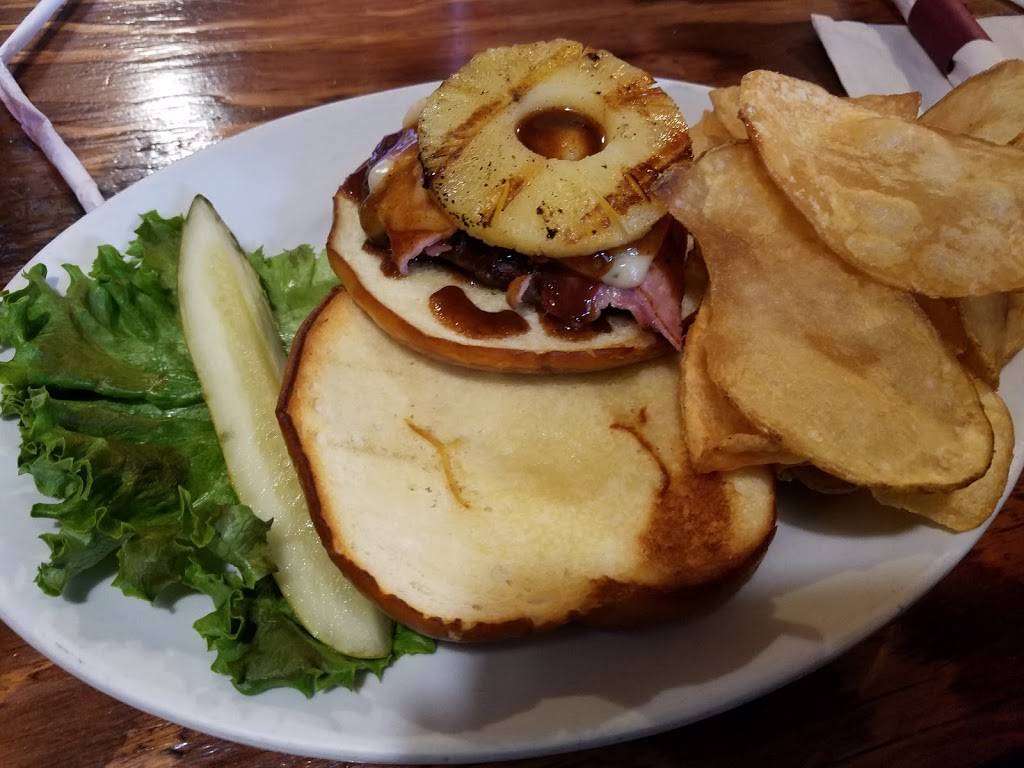 Cherry Street Restaurant & Bar | restaurant | 57 S Cherry St, Galesburg, IL 61401, USA | 3093444480 OR +1 309-344-4480