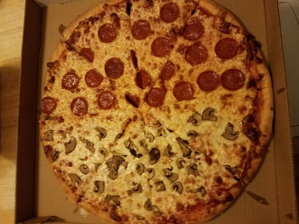 Cupsaw Market & Pizzeria | restaurant | 1 Cupsaw Dr, Ringwood, NJ 07456, USA | 9735565802 OR +1 973-556-5802