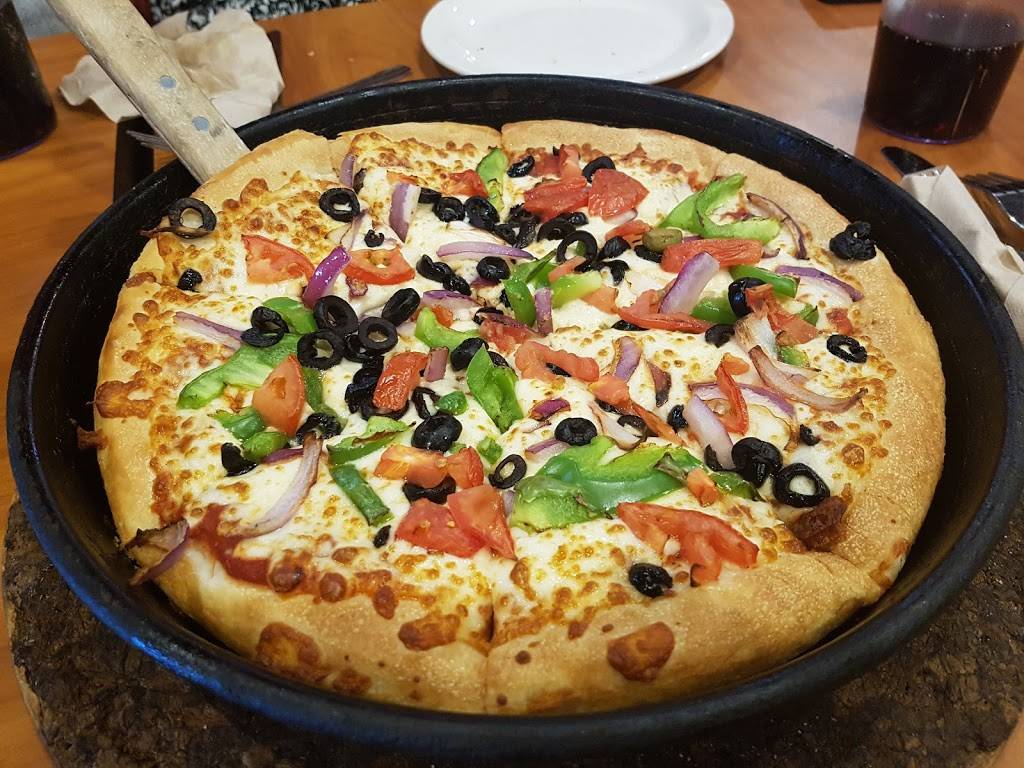 Pizza Hut | meal delivery | 252 Bayly St W Unit 1, Ajax, ON L1S 3V4, Canada | 9056863023 OR +1 905-686-3023