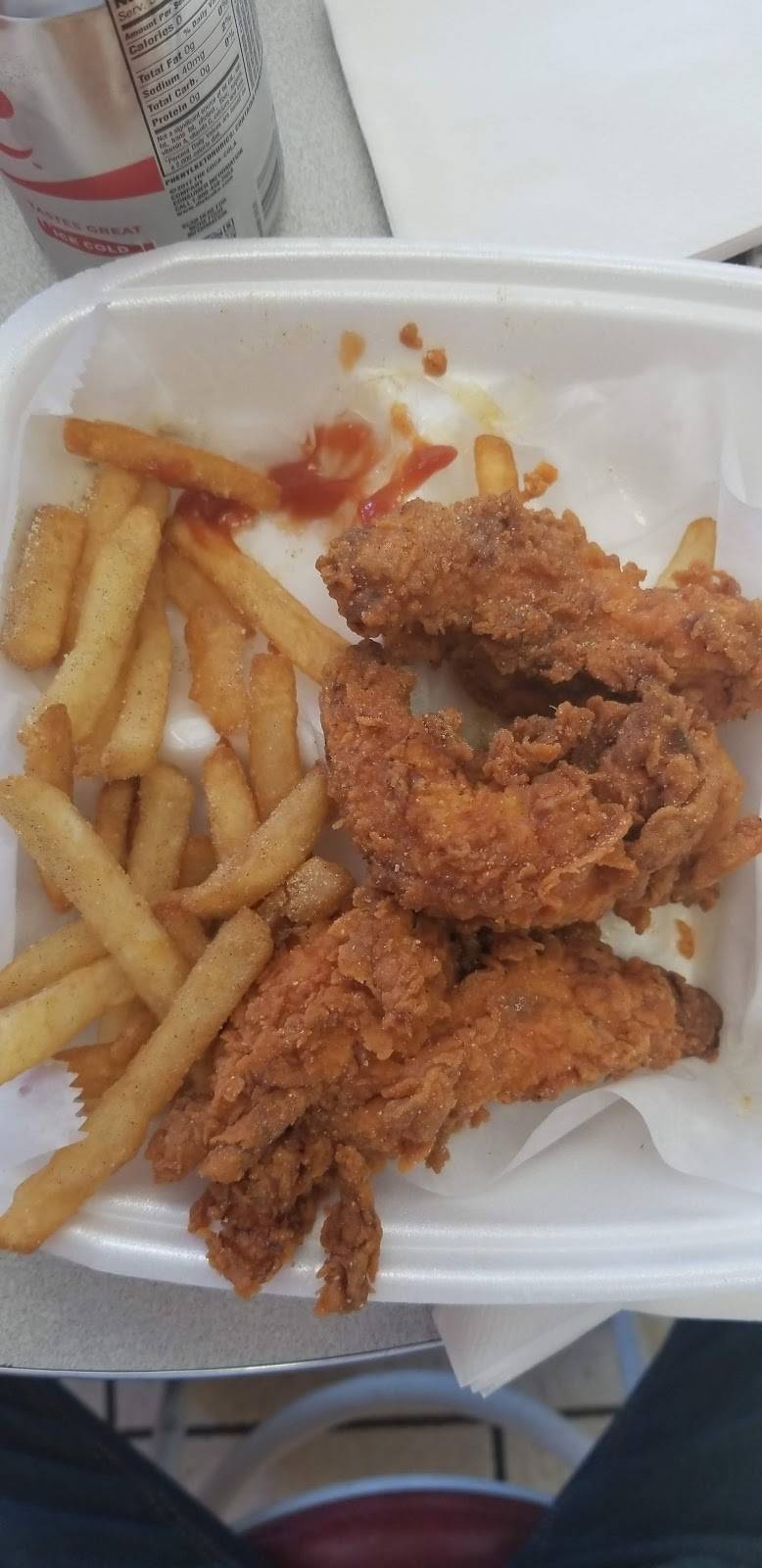 Jordans Fish.Chicken.Gyros | restaurant | 100 S Cooper Ave, Lockland, OH 45215, USA | 5133766223 OR +1 513-376-6223