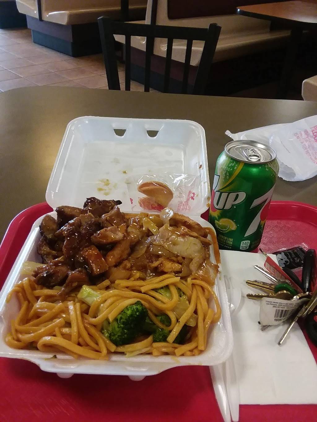 NYPD | restaurant | 231 E North Ave, Milwaukee, WI 53212, USA | 4145624444 OR +1 414-562-4444