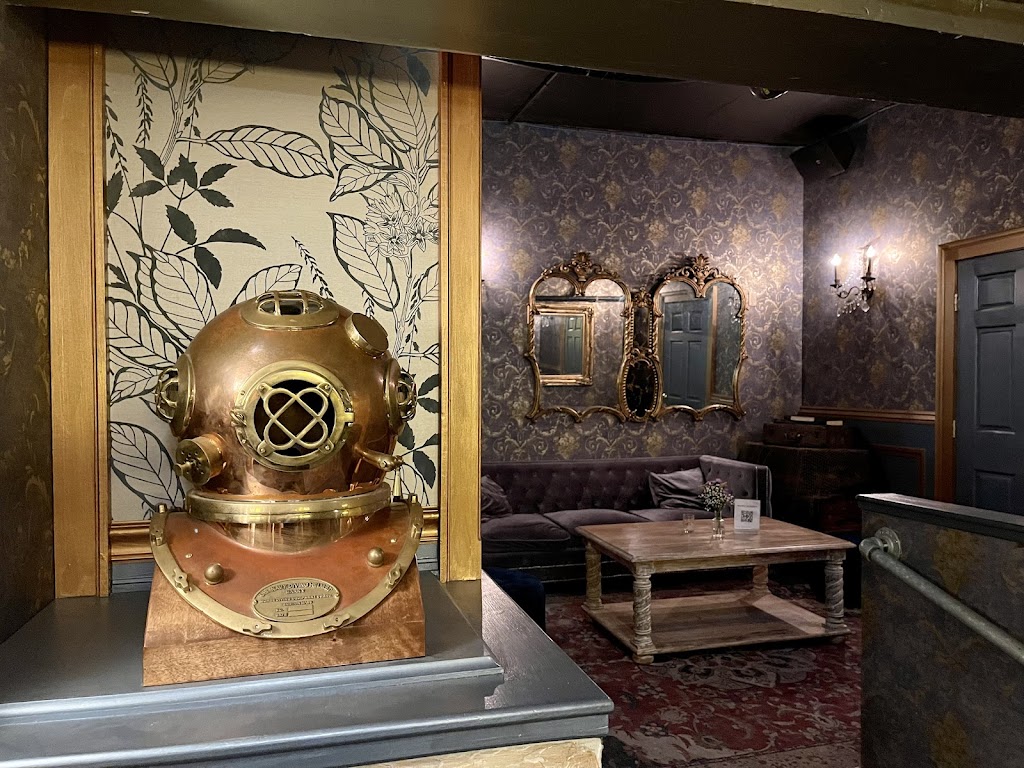 Blyth & Burrows | restaurant | 26 Exchange St, Portland, ME 04101, USA | 2074662920 OR +1 207-466-2920