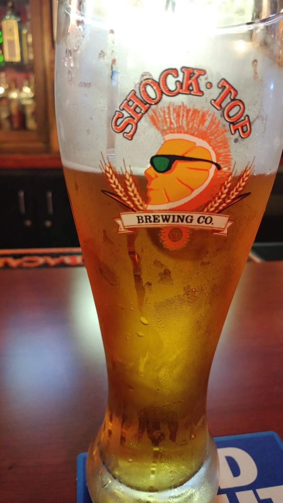 El Patron Bar and Grill | restaurant | 4803 Panama Ln # C1, Bakersfield, CA 93313, USA | 6618345834 OR +1 661-834-5834