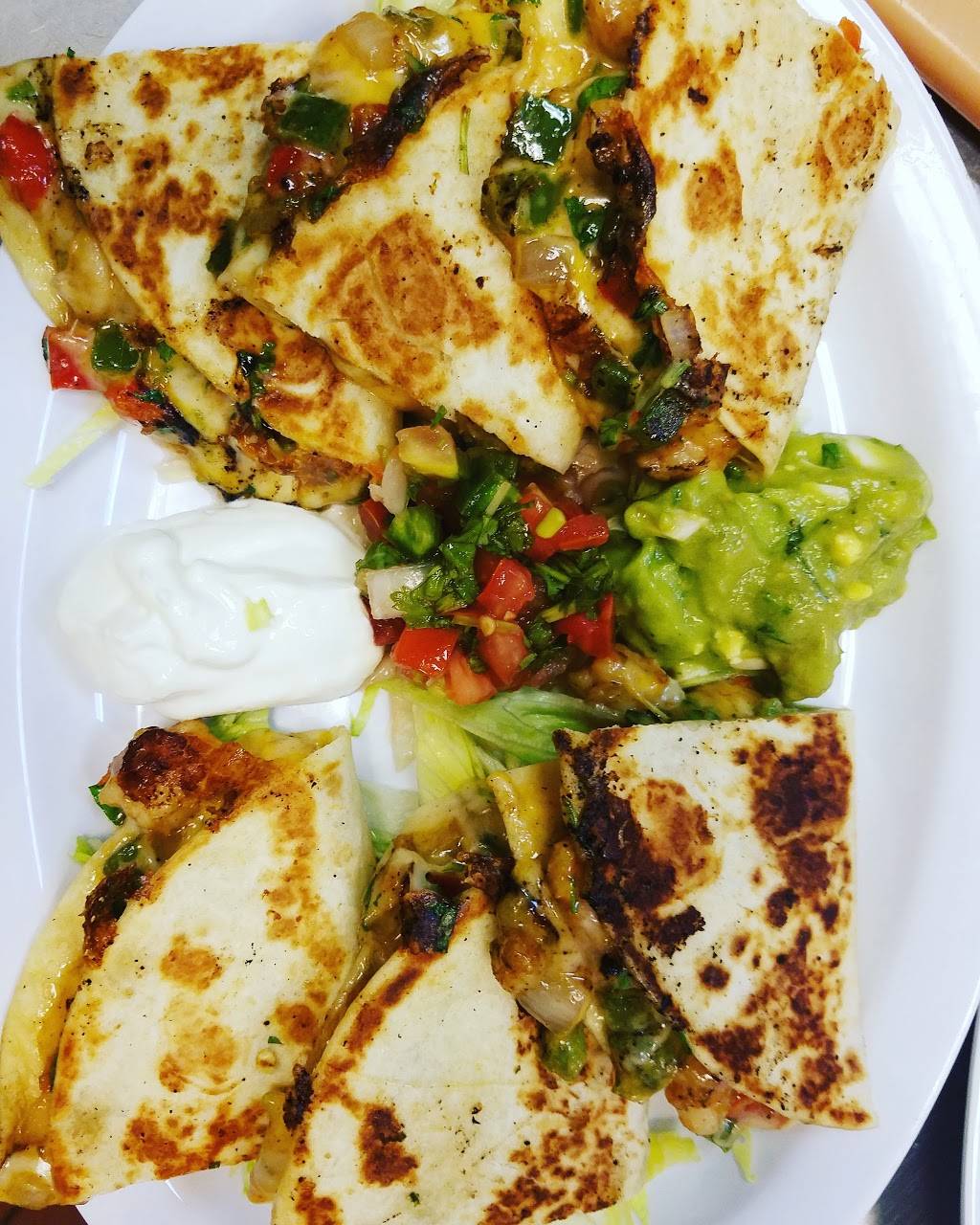 LaCeiba | restaurant | 817 Southern Ave SE, Oxon Hill, MD 20745, USA | 3014337208 OR +1 301-433-7208