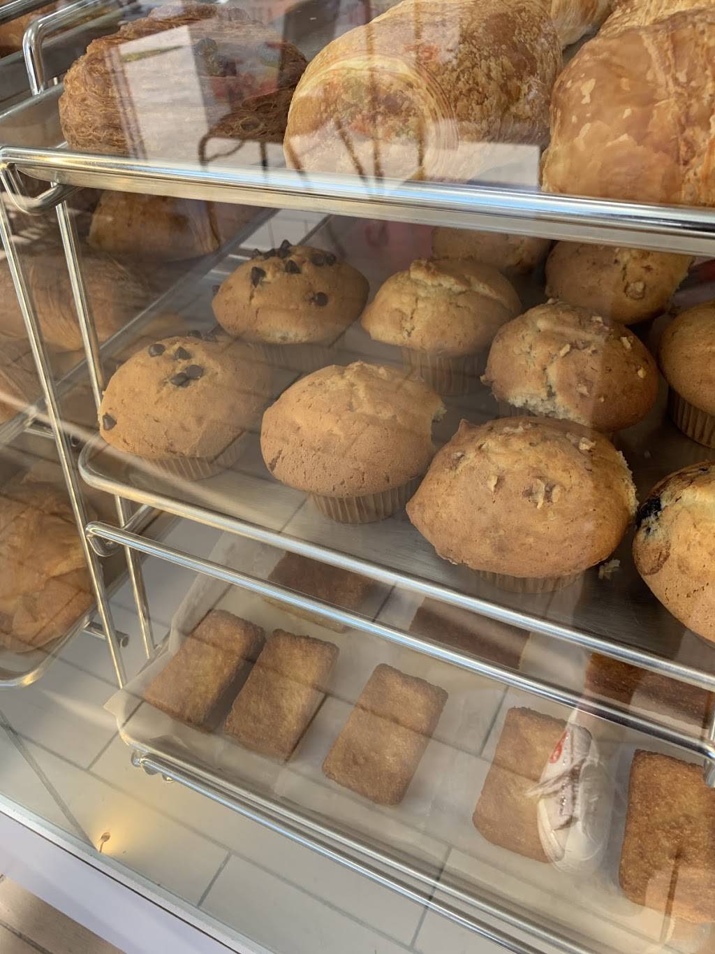 SC Coffee & Donuts | restaurant | 5957 Laurel Canyon Blvd, Valley Village, CA 91607, USA | 8188243239 OR +1 818-824-3239