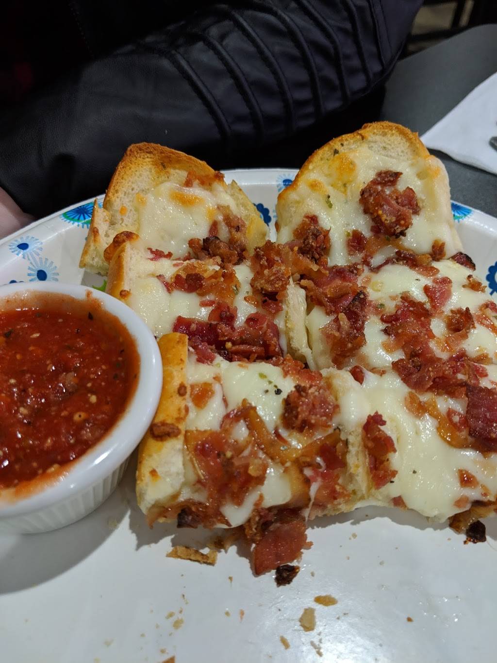 Tortugas Pizza | restaurant | 1304 2nd Ave S, Birmingham, AL 35233, USA | 2057309249 OR +1 205-730-9249