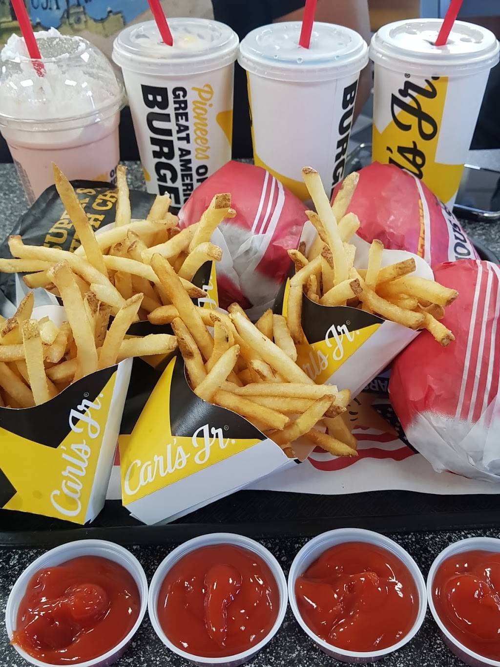 Carls Jr. | restaurant | 2025 E Katella Ave, Anaheim, CA 92806, USA | 7143851504 OR +1 714-385-1504