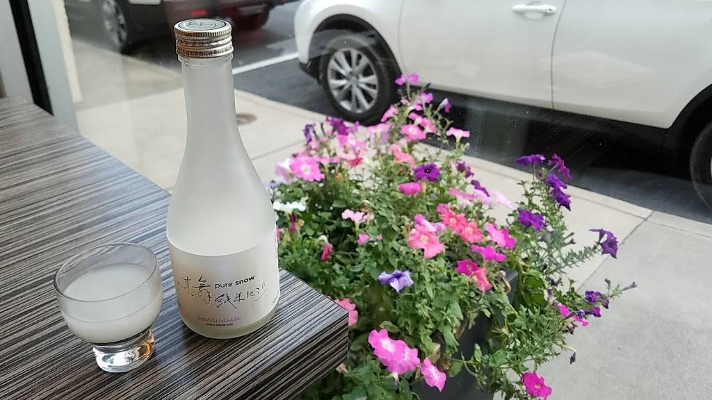 Now & Zen | restaurant | 202 2nd St NW, Charlottesville, VA 22902, USA | 4349711177 OR +1 434-971-1177