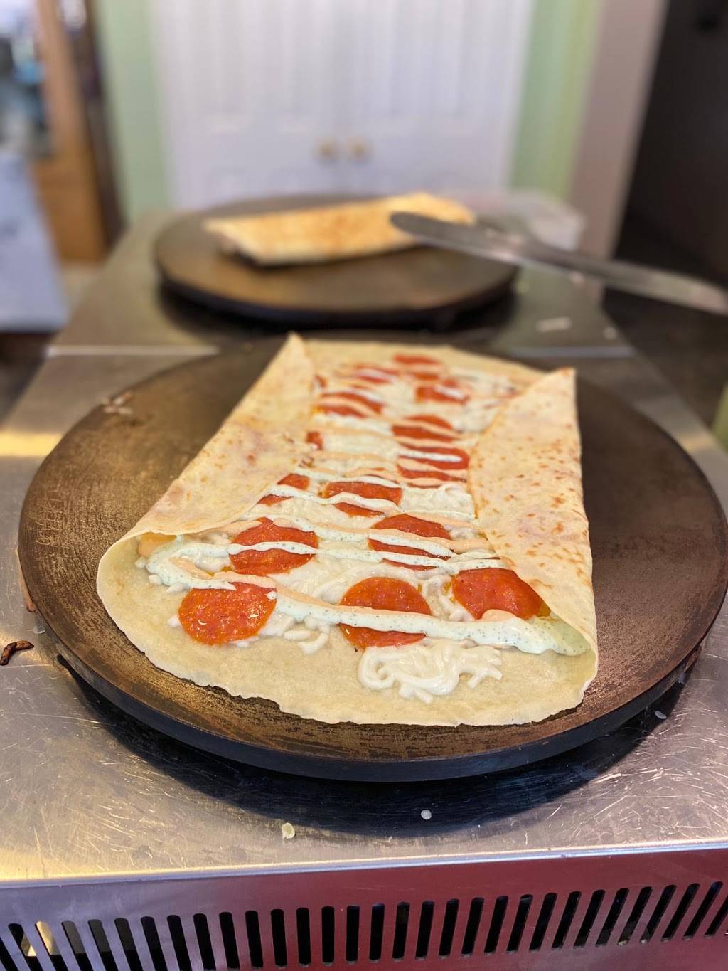 Crepes Tree | restaurant | 12504 Bougainvillea Way, Riverside, CA 92503, USA | 9093611443 OR +1 909-361-1443