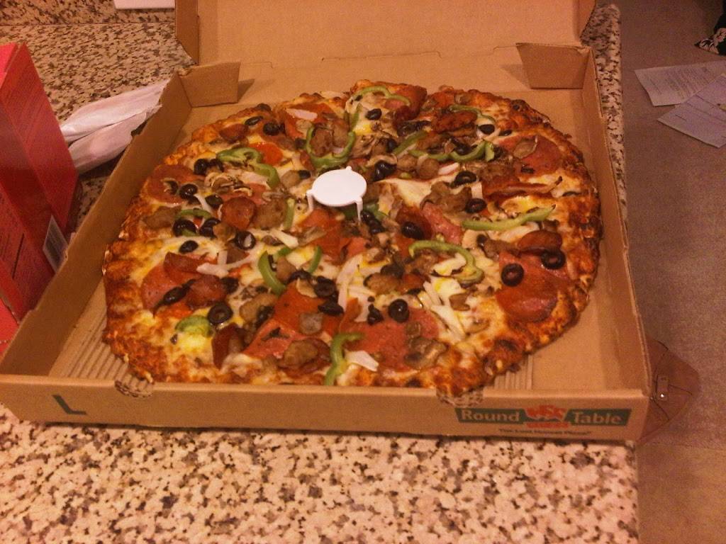 Round Table Pizza | meal delivery | 22722 Lambert St, Lake Forest, CA 92630, USA | 9498598888 OR +1 949-859-8888