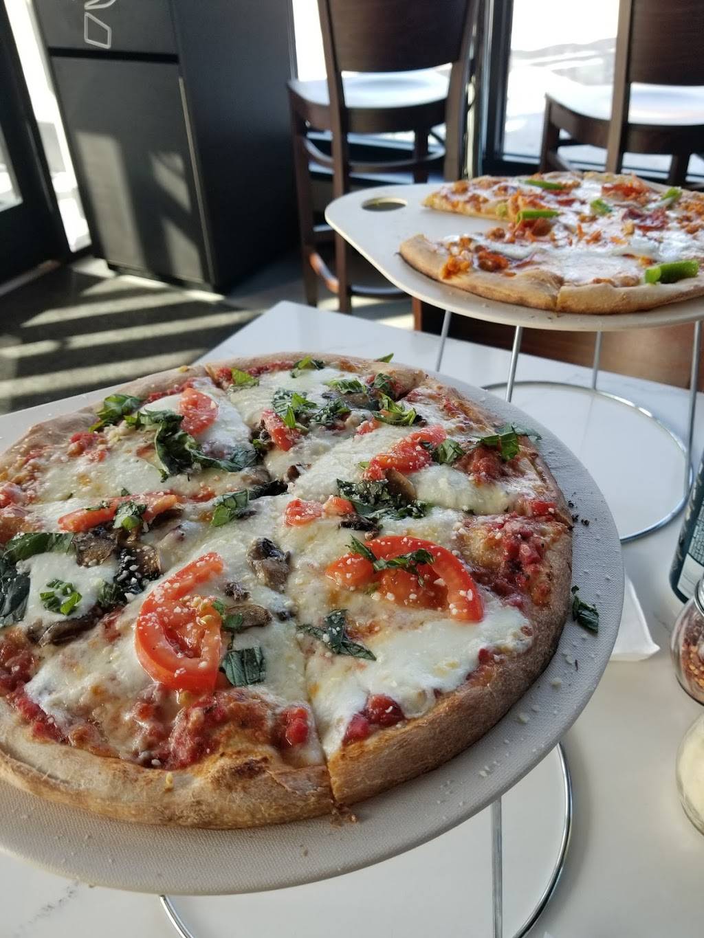 RedBrick Pizza | meal takeaway | 2202 S Kinnickinnic Ave, Milwaukee, WI 53207, USA | 4147633000 OR +1 414-763-3000