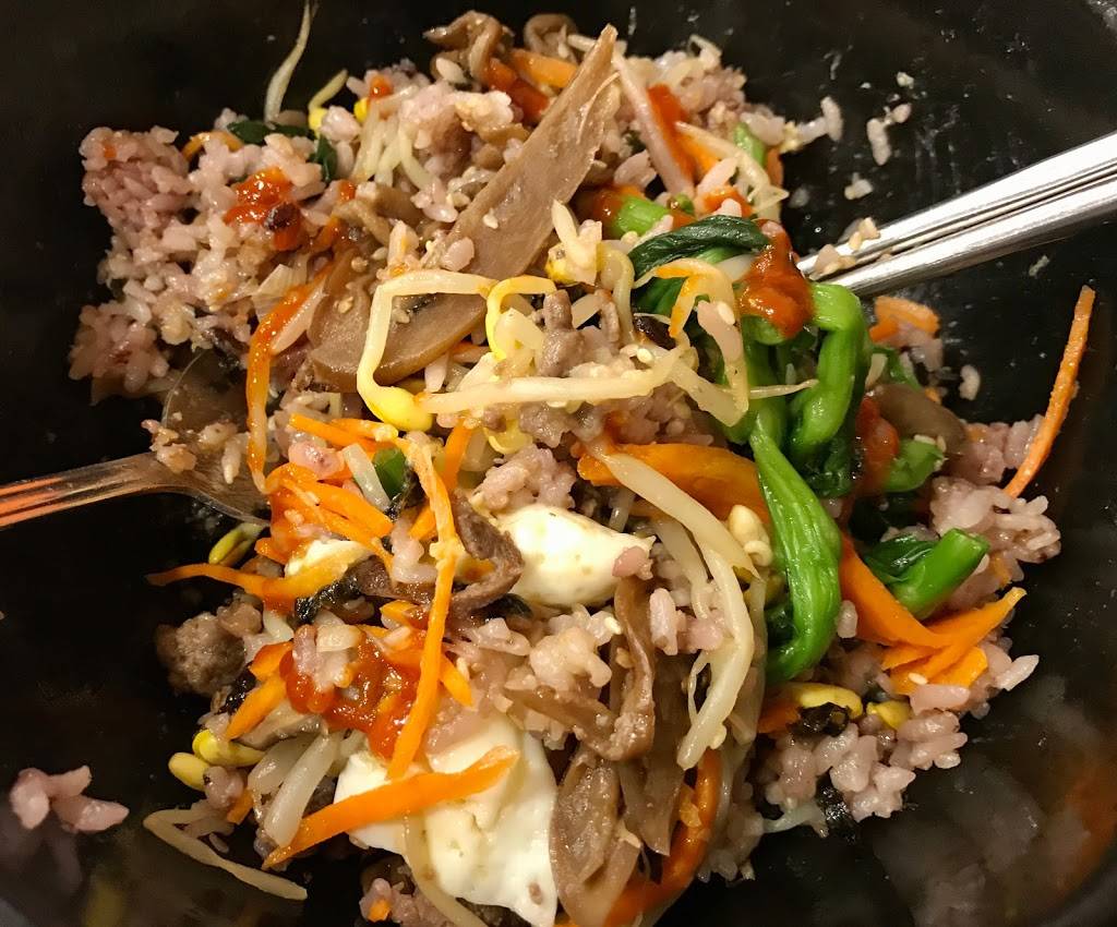 Don Chon Korean BBQ & Wings | restaurant | 834 The Queensway, Etobicoke, ON M8Z 1N5, Canada | 4162512227 OR +1 416-251-2227