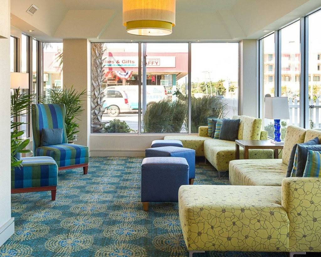 Comfort Suites Beachfront | restaurant | 2321 Atlantic Ave, Virginia Beach, VA 23451, USA | 7574912400 OR +1 757-491-2400