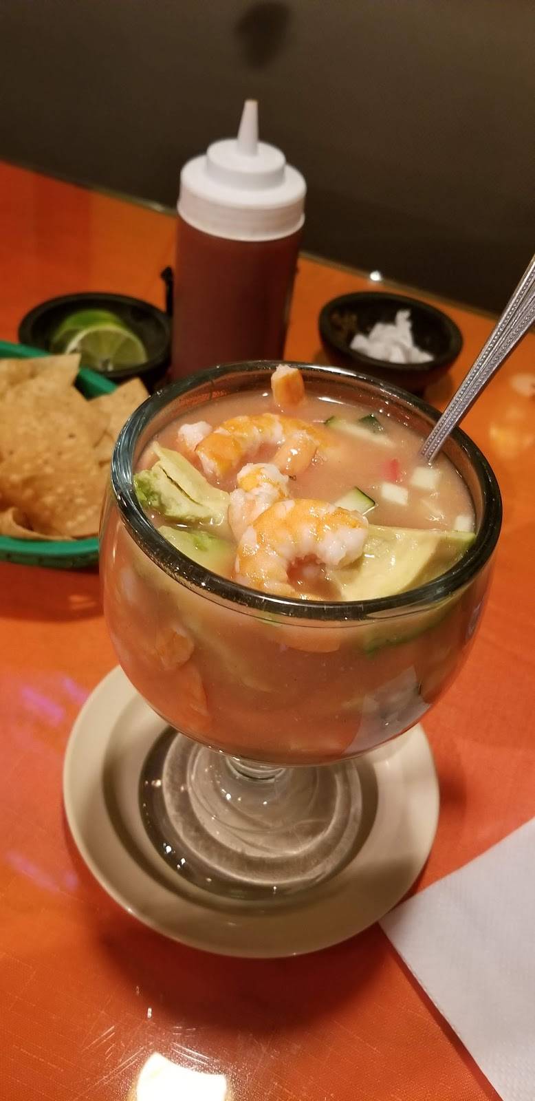 Bonito Sinaloa | restaurant | 825 N Euclid St a, Anaheim, CA 92801, USA | 7149916843 OR +1 714-991-6843