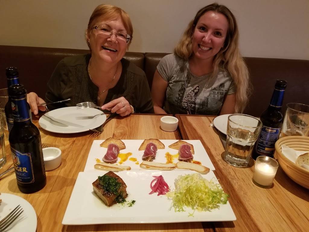 Le Comptoir | restaurant | 1301 4th St, San Rafael, CA 94901, USA | 4154545454 OR +1 415-454-5454