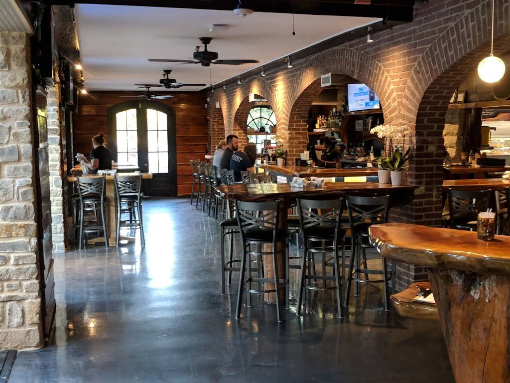 Black River Tavern | restaurant | 1100 Gulf Rd, Elyria, OH 44035, USA | 4403651411 OR +1 440-365-1411