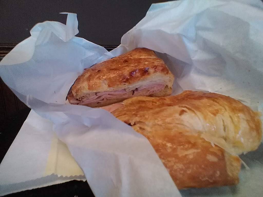 Yum Yum Donuts | cafe | 3205 Baldwin Park Blvd, Baldwin Park, CA 91706, USA | 6269629231 OR +1 626-962-9231