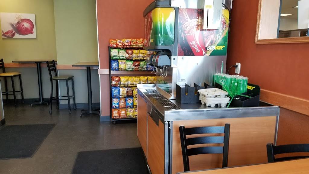 Subway Restaurants | restaurant | 701 W Torrance Blvd, Torrance, CA 90502, USA | 3103273736 OR +1 310-327-3736