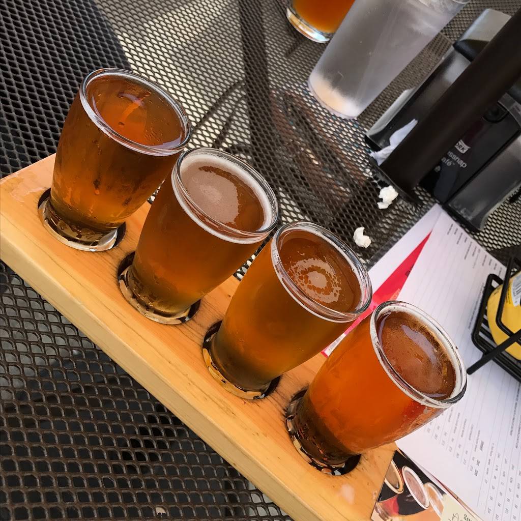 Snitz Creek Brewery | restaurant | 7 N 9th St, Lebanon, PA 17046, USA | 7174504467 OR +1 717-450-4467