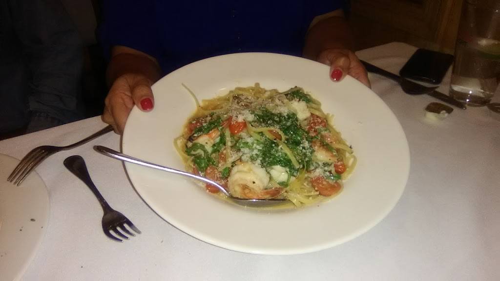 Lorenzo Bistro | restaurant | 223 New St, Woodland Park, NJ 07424, USA | 9733454141 OR +1 973-345-4141