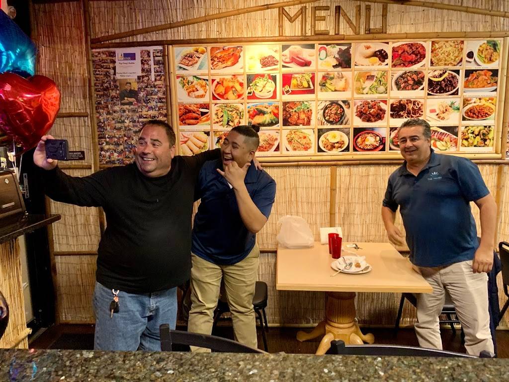 Kuya Henrys Restobar | restaurant | 720 Lake Ave, Lake Worth, FL 33460, USA | 5614294147 OR +1 561-429-4147