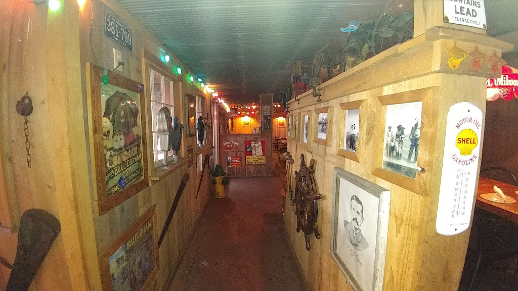 Docs Place | restaurant | 301 AR-134, Garland City, AR 71839, USA | 8706832226 OR +1 870-683-2226